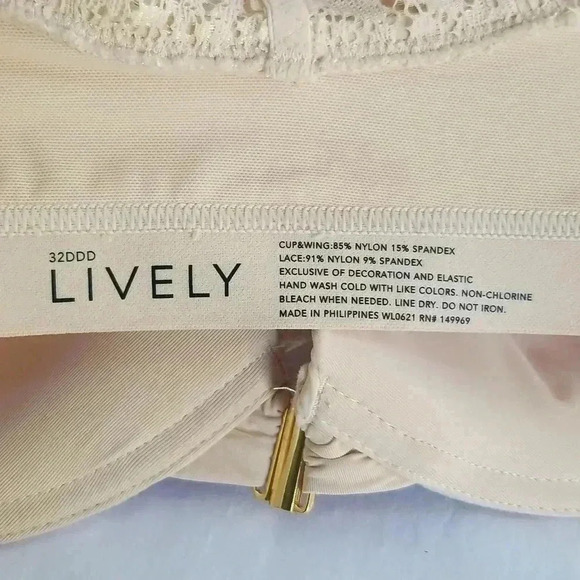 Lively 32DDD front close lightly padded underwire Bra Set - Picture 5 of 6